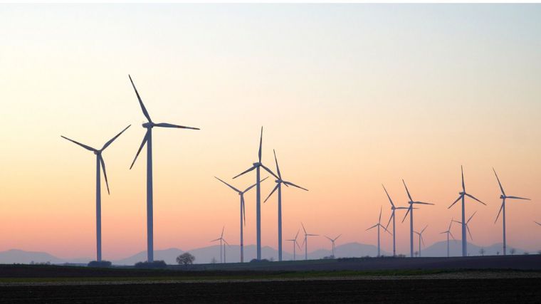 Castilla-La Mancha, en la carrera por liderar las energías renovables, aumentará en 1.100 megawatios la potencia instalada