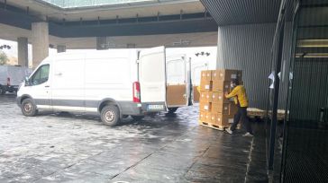 El Gobierno de Castilla-La Mancha ha distribuido esta semana cerca de 700.000 de artículos de protección para profesionales sanitarios