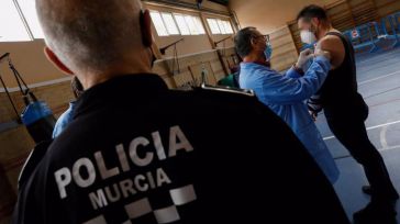 El Sindicato de Policía de CLM reclama ya la vacunación para los policías locales y que se aclararen las dudas sobre la vacuna de AstraZeneca