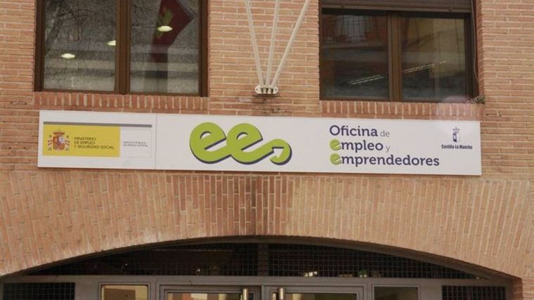 Los trámites online del SEPE siguen sin funcionar, pero sus oficinas recuperan 'cierta normalidad'