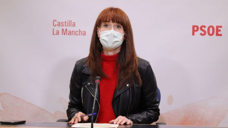 El PSOE señala que suspensión de vacuna de AstraZeneca no es competencia regional y que C-LM garantiza el calendario