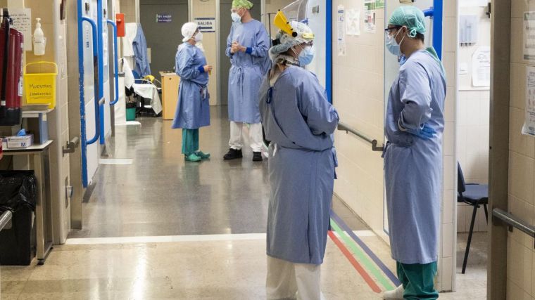 La ocupación de pacientes Covid con respirador en UCIS en Castilla-La Mancha es la más baja desde mediados de septiembre