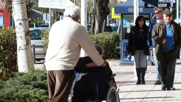 El Sistema de Dependencia de CLM ha valorado a más de 34.000 personas desde julio de 2019, más de 10.000 por año