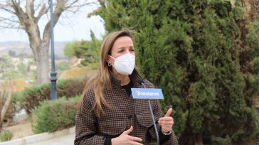 El PP critica que la ministra Darias visitara con Schinas el hospital de Toledo en lugar del Zendal: "Propaganda contra Díaz Ayuso" 