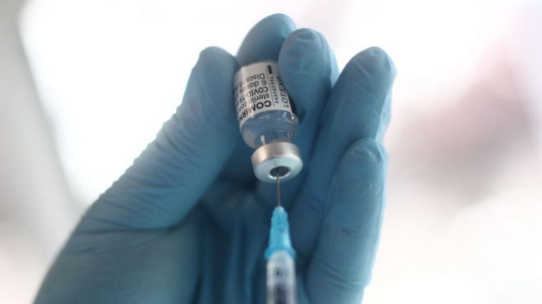 CLM ha puesto 583.440 vacunas, el 86,4% de las dosis recibidas