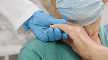 Se mantiene el número de hospitalizados por Covid en CLM y bajan los fallecidos y los nuevos positivos