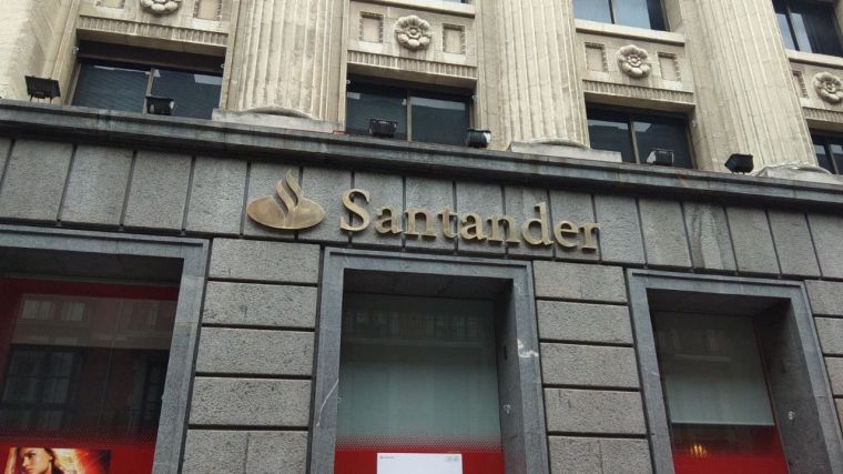 El Banco Santander lanza 1.000 hipotecas para jóvenes con una financiación de hasta el 95%