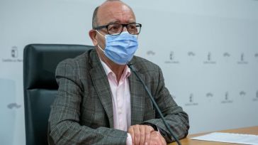 CLM adelantará segunda dosis de la vacuna a interinos aspirantes a oposiciones de educación si Sanidad la autoriza