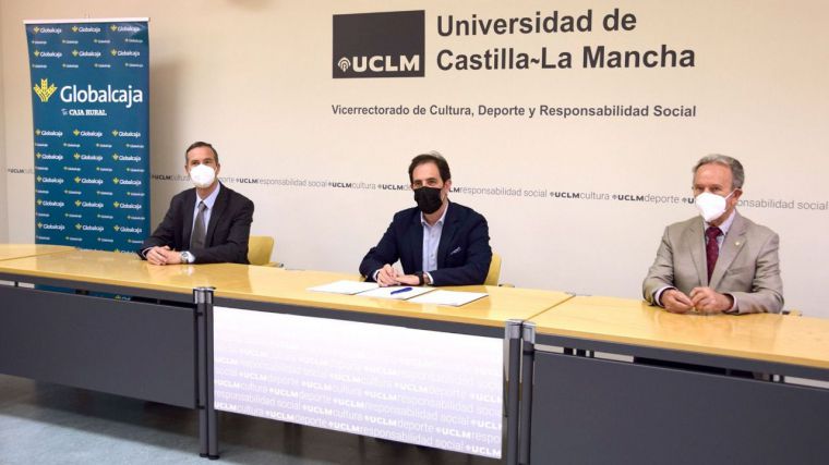 Globalcaja y la UCLM se unen para apoyar el título de ‘Máster en Desarrollo e Integración de Procesos en SAP’