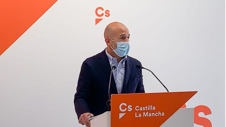 Ciudadanos pide que se relaje el uso de la mascarilla en espacios exteriores