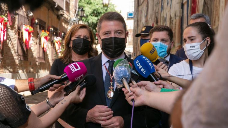 Emiliano García-Page recuerda, en el día de Corpus Christi, a todas aquellas personas que, con su trabajo, “han puesto pie en pared al virus”