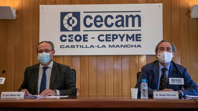 Cecam celebra la apertura del ocio nocturno y asegura que estos locales van a sustituir a los botellones