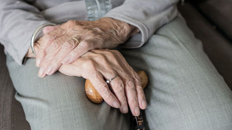 La pandemia resta dos años a la esperanza de vida a los castellano-manchegos