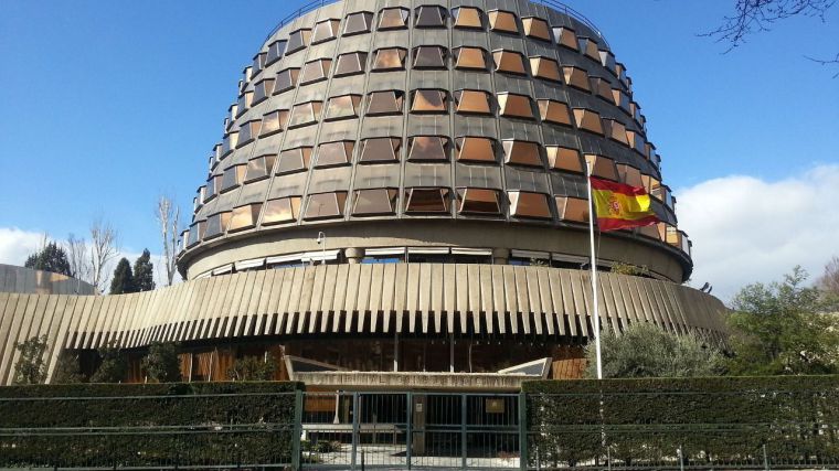 El TC admite a trámite el recurso del PP contra el decreto ley que regula el reparto de los fondos europeos