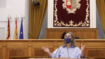 El agua y el trasvase vuelven a enfrentar en las Cortes a la Junta y al PP que se acusan mutuamente de "traición"