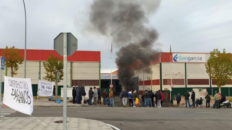 Condenan a Compo Factory Toledo y a otras dos empresas del grupo Sangarcía a abonar más de 300.000 euros a 24 trabajadores despedidos la víspera de Nochebuena 