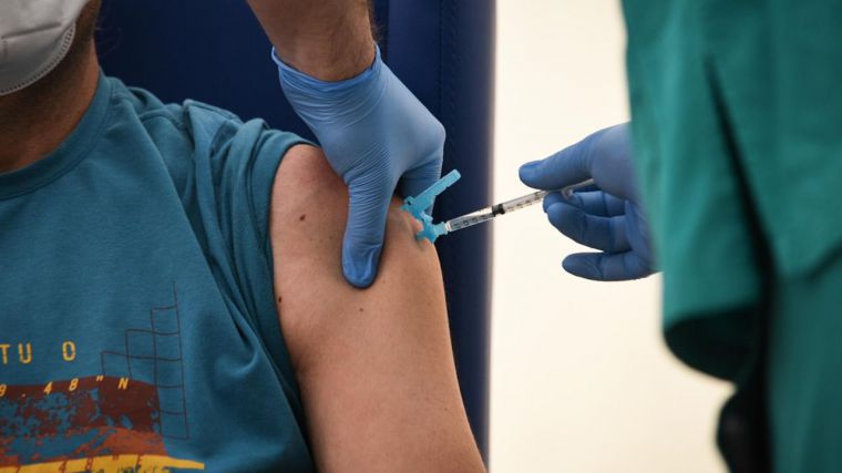 La vacunación avanza en C-LM y decenas de pueblos ya cuentan con todos sus vecinos inmunizados