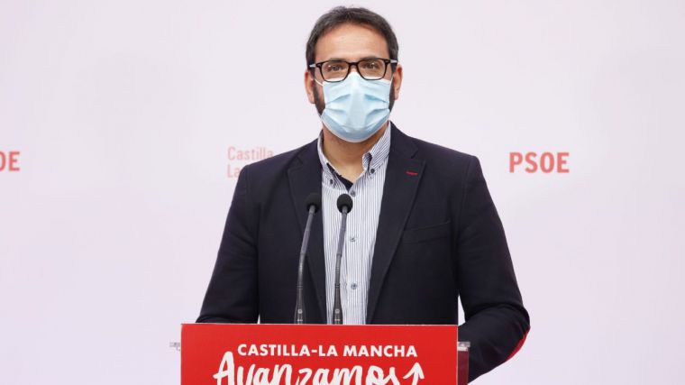 PSOE C-LM ve a Núñez como único político de España que sitúa a Vox en el centro derecha y alerta de su 'extremismo'