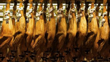Castilla-La Mancha produce el 40 por cierto de las piezas de jamón serrano de toda España y genera 400 millones al año