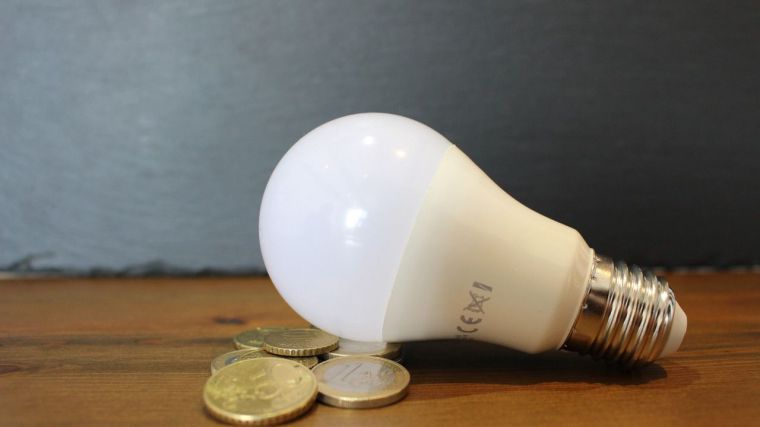 La luz registra hoy su tercer precio más caro de la historia y mañana pulverizará todos los récords