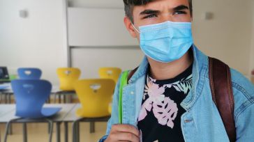 SATSE: “Debemos garantizar la salud y seguridad en los centros educativos ahora que el virus se propaga más entre los menores”