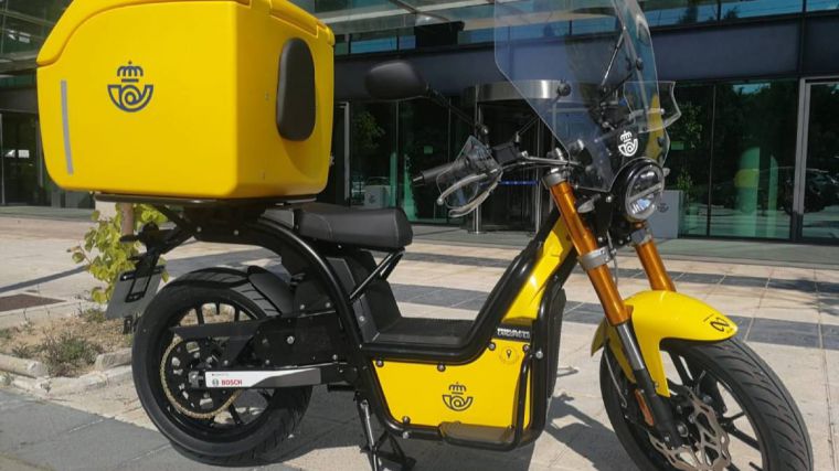 Correos incorporará a su flota 400 nuevas motos eléctricas 