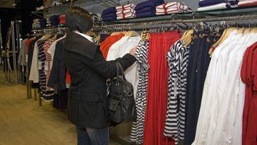 Las ventas de moda y textil han caído un 23% en lo que va de año y aún no han recuperado niveles prepandemia