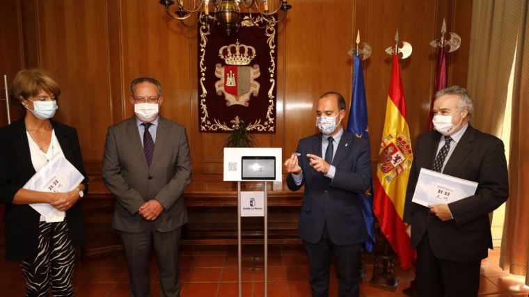 El Gobierno regional presenta el proyecto de Presupuestos en las Cortes de Castilla-La Mancha 
