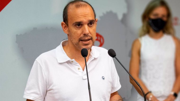 Pablo Bellido presenta su precandidatura a la Secretaria General del PSOE en Guadalajara