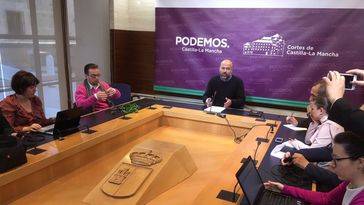 PODEMOS CONTRAATACA Y PIDE LA CONVOCATORIA DE LA COMISIÓN DE SESEÑA