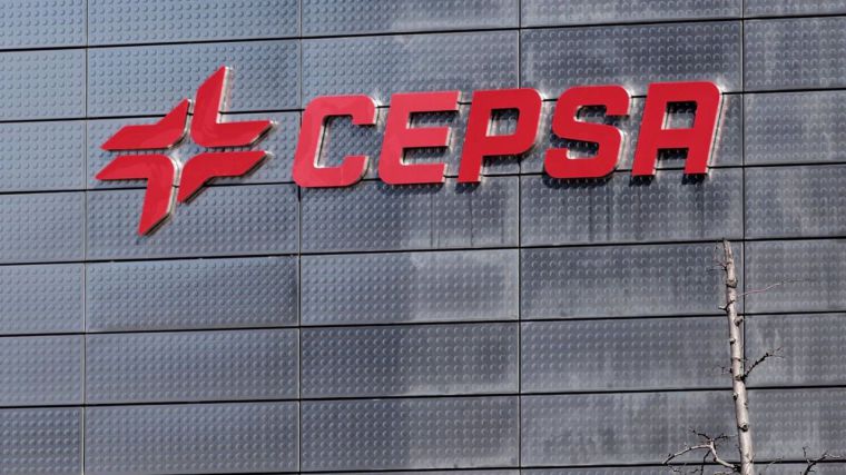 Cepsa obtuvo un beneficio neto de 498 millones hasta septiembre, frente a pérdidas de 810 millones hace un año