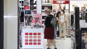 Las ventas de perfumería y cosmética se mantienen este año por debajo del nivel prepandemia