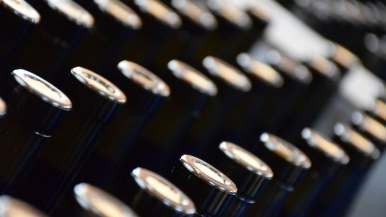 Las exportaciones de vino crecen en volumen (294 litros) y facturación (248 millones) en los nueve primeros meses