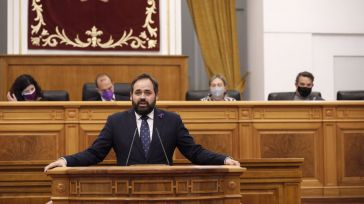 El consejero de Sanidad rechaza los planes de choque que propone el PP para reducir las listas de espera: "No sirven"