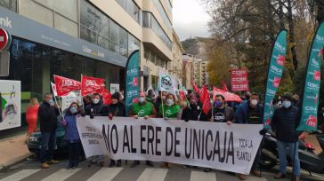 La segunda huelga por el ERE de Unicaja alcanza un seguimiento del 84% en C-LM