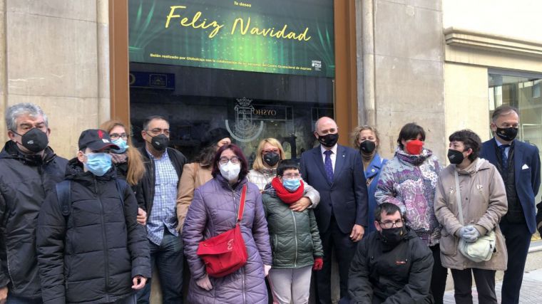 Globalcaja da la bienvenida a la Navidad con la inauguración de su tradicional Belén 