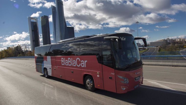 BlaBlaCar lanza una ruta de autobús entre Madrid y París desde 49 euros