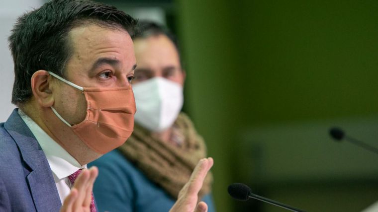 Martínez Arroyo pide 'calma' y consensuar normas claras que rijan el sector porcino, ante el amago de 'guerra' de Asaja
