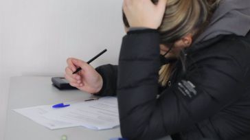 Las bajas en docentes en Castilla-La Mancha alcanzan el 4,39% según educación y el 2,38% según CCOO
