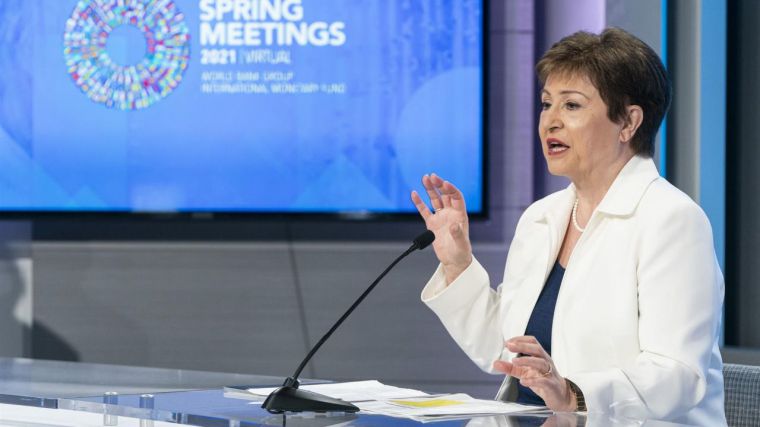 El FMI urge a España a formular un plan de consolidación fiscal 