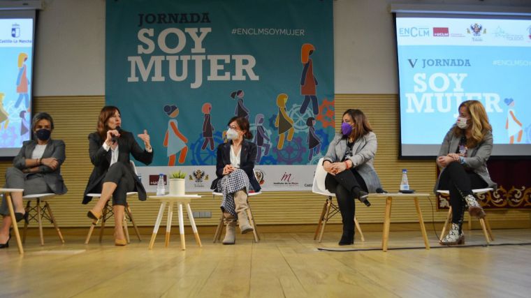 Ana Gómez: “Es imposible creer que el mundo mejorará si no avanzamos en los derechos de las mujeres”