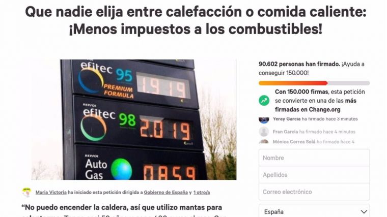 Más de 92.000 personas se suman a la petición de Change.org al Gobierno para bajar impuestos a los carburantes