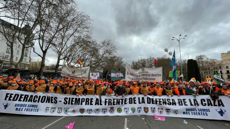 Agricultores, ganaderos y cazadores de Castilla-La Mancha acuden en masa a Madrid para reivindicar un medio rural justo y vivo