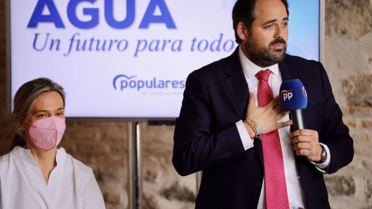 Núñez exige a Page derogar 'de forma inmediata' la Ley de Aguas de CLM: 'Vamos a pagar por tener un grifo'