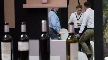 Fenavin impulsa el servicio 'Face-to-Face' entre bodegas y compradores para catar vinos y cerrar acuerdos en 30 minutos