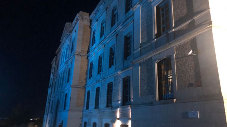 La Diputación de Toledo se suma al Día Mundial del Autismo iluminando de color azul el Palacio Provincial