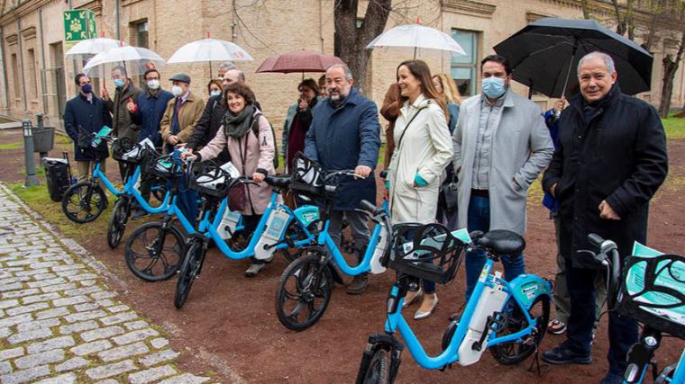 La UCLM y Bonilla Motor diseñan un plan piloto para implementar un sistema de bicicletas eléctricas en Toledo