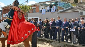 Álvaro Gutiérrez comparte la alegría de Maqueda al celebrar el nuevo en la calle las fiestas de su patrona