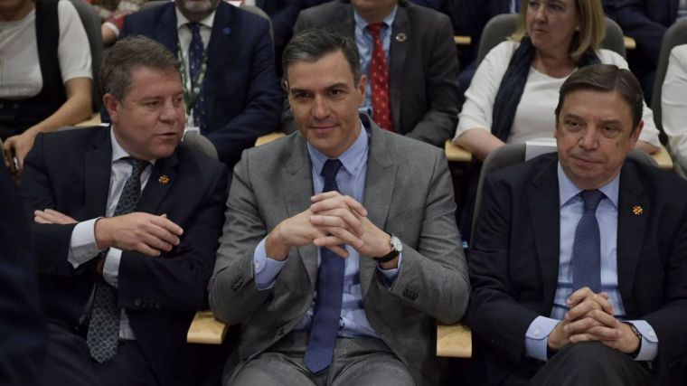 Pedro Sánchez reivindica Fenavin como cita para impulsar uno de los sectores 'más emblemáticos' de España