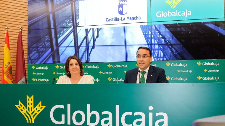 Globalcaja brinda su total apoyo al tejido empresarial y a la formación de los jóvenes de la mano del Gobierno de Castilla-La Mancha